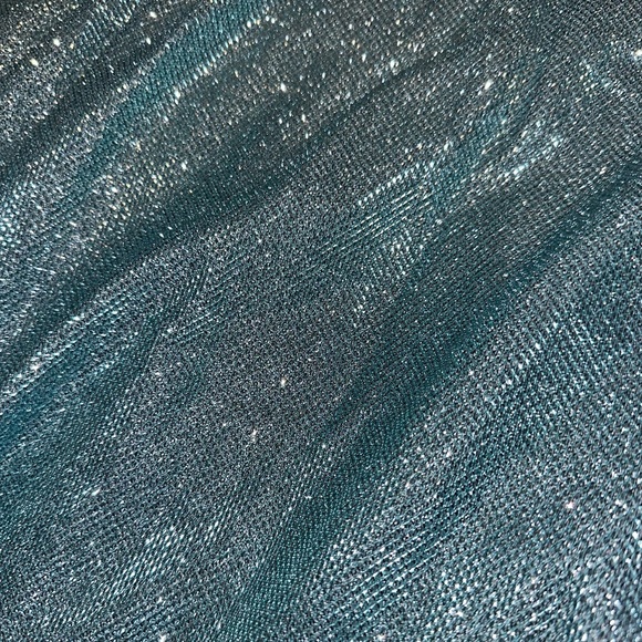 Prom dress - Picture 4 of 4